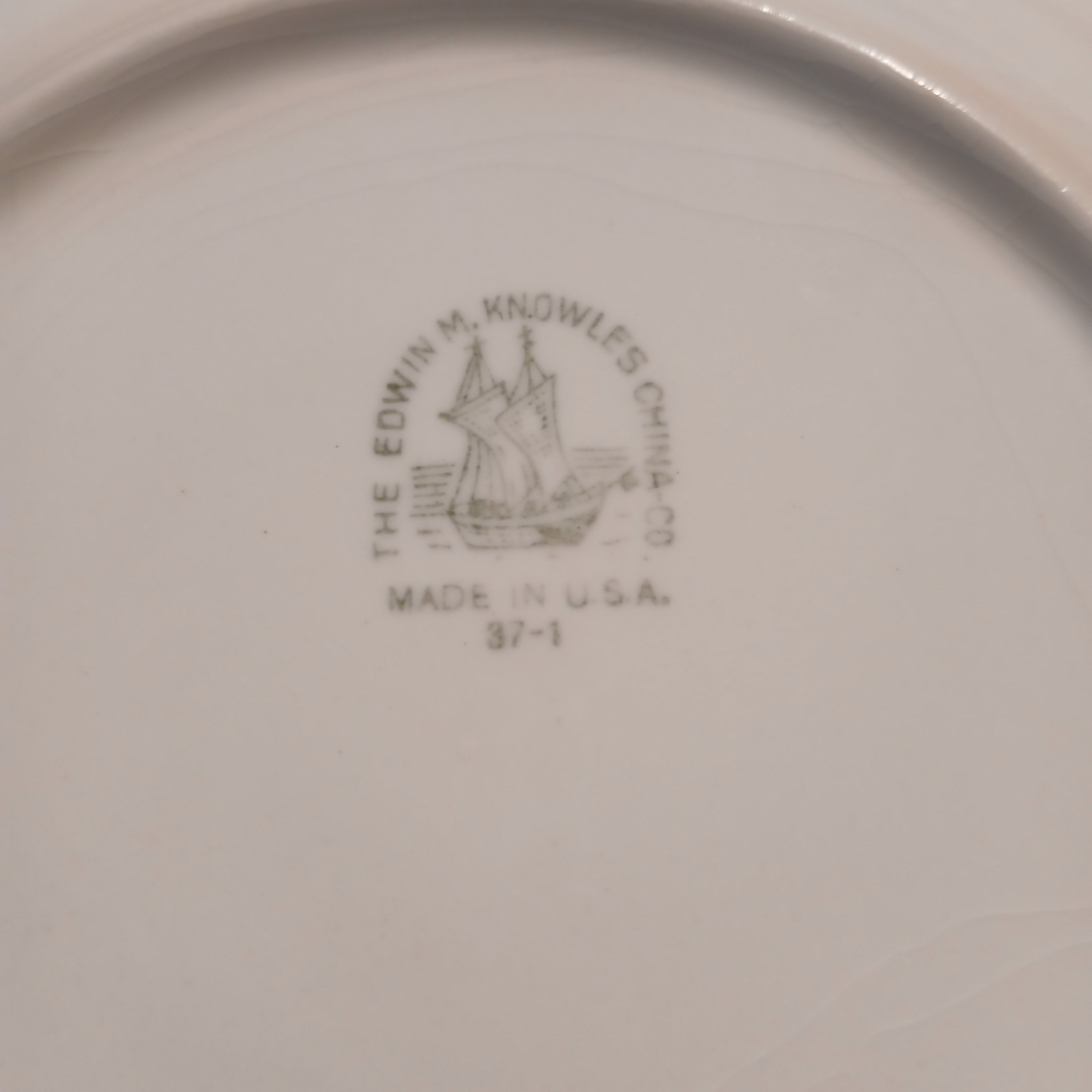 The Edwin Knowles China Co